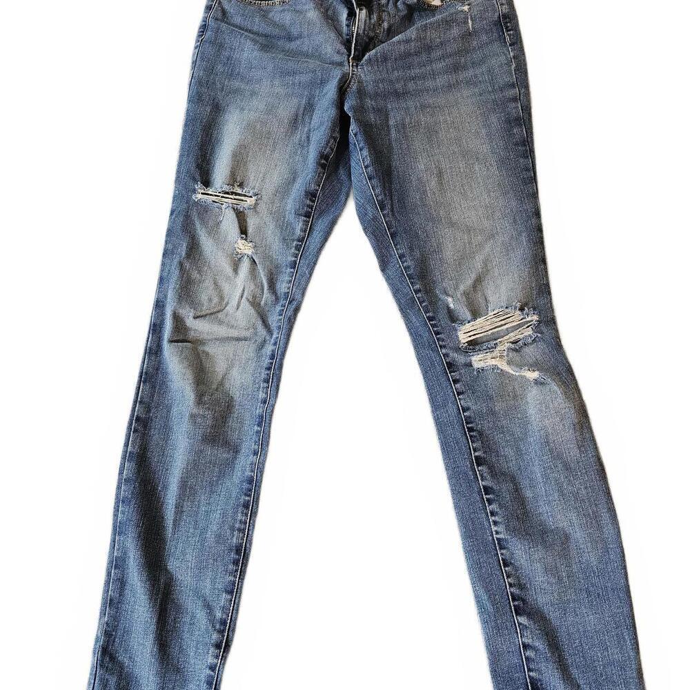 Universal Thread High Rise Skinny Jeans Size 4/27 Medium Wash Distressed